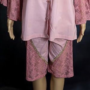 Mesh Lace & Cotton Capris